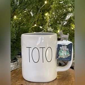 ✨Brand NEW w/Tags Rae Dunn Wizard of Oz Collection 85th Anniversary TOTO Mug ✨